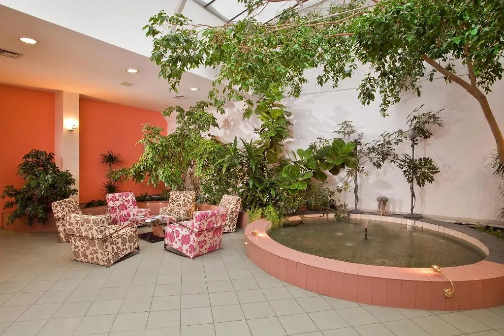 Wellness & Treatment Hotel Ghc Prague